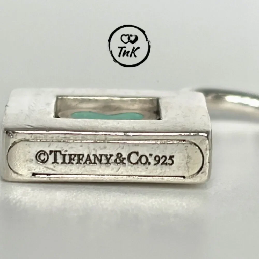 Tiffany & Co sterling silver padlock charm with blue enamel heart - Picture 5 of 15